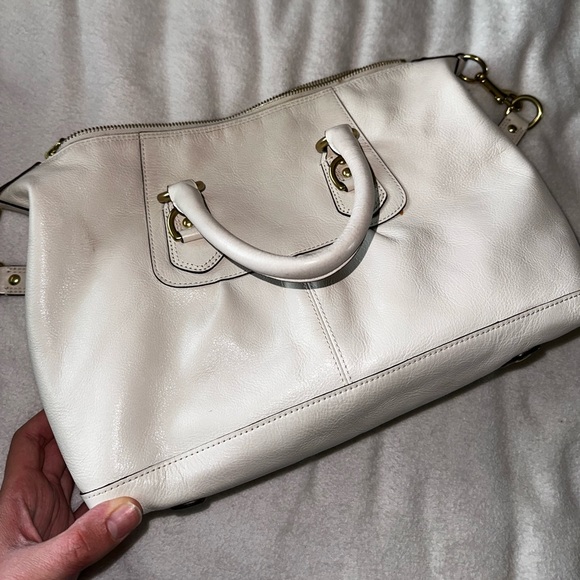 Beautiful white Coach bag - Picture 10 of 15